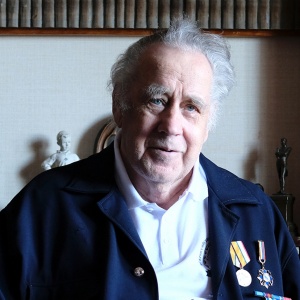 Детство, которое не кончится никогда. Владиславу Крапивину — 80!